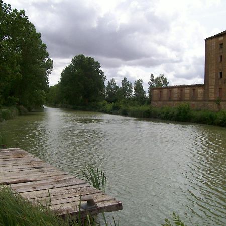 בית הארחה Tamariz de Campos 	Quinta Del Canal מראה חיצוני תמונה