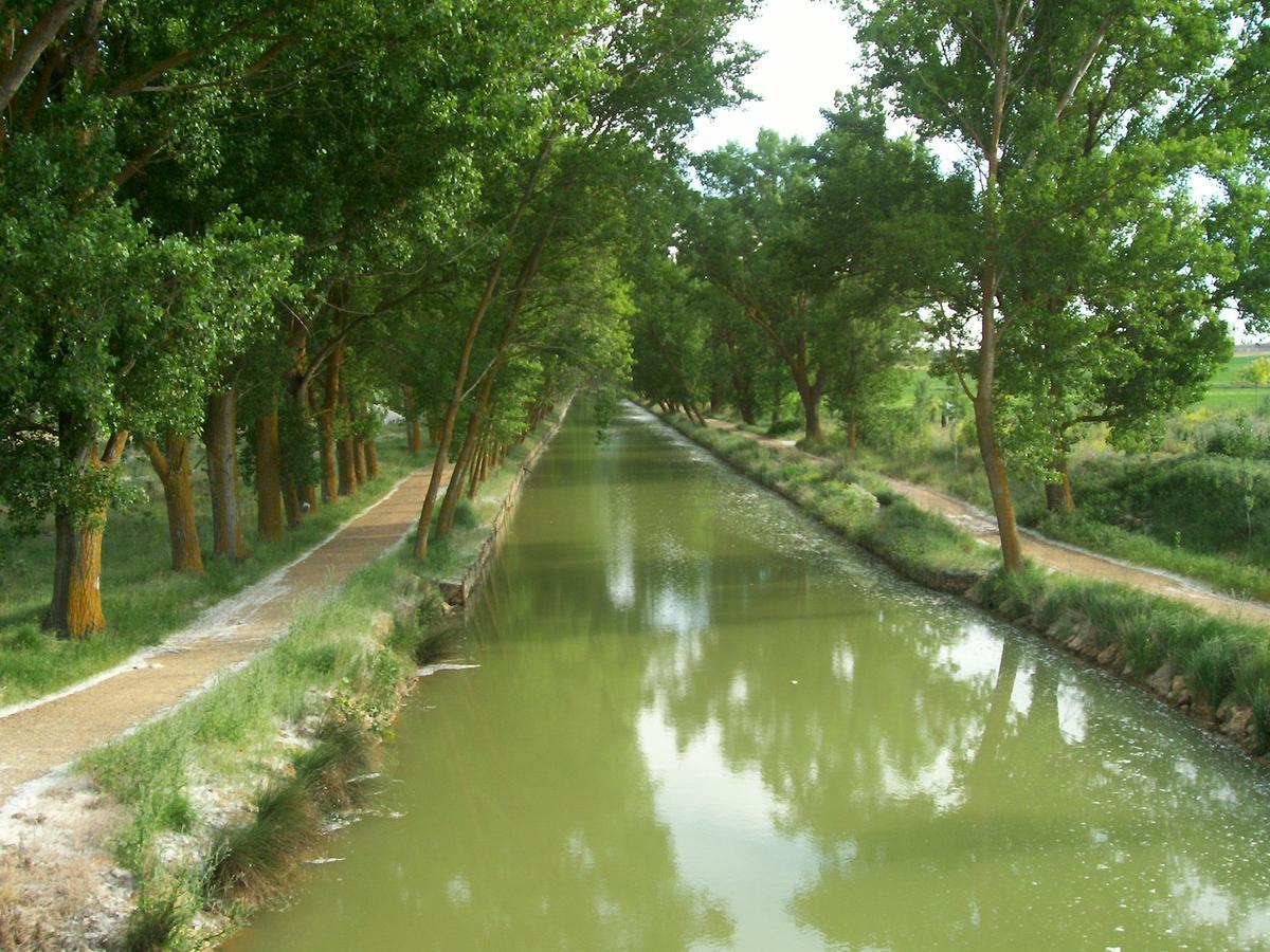 בית הארחה Tamariz de Campos 	Quinta Del Canal מראה חיצוני תמונה